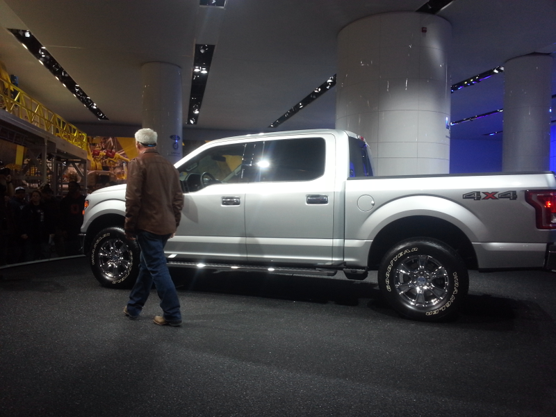 Illustration for article titled Detroit Autoshow Gallery